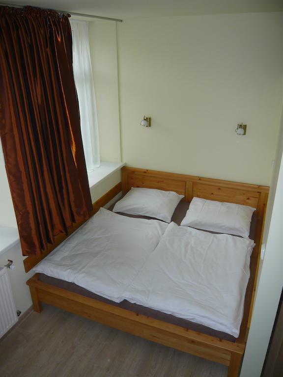 Apartmany Liska Mladé Buky 部屋 写真