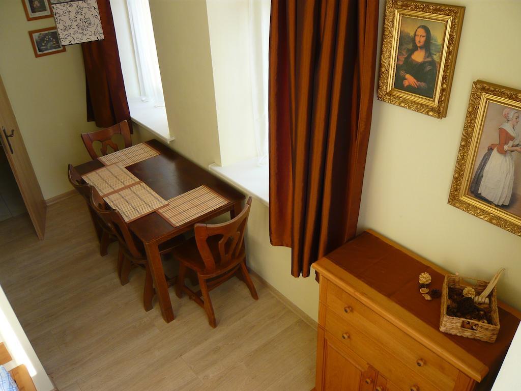 Apartmany Liska Mladé Buky 部屋 写真